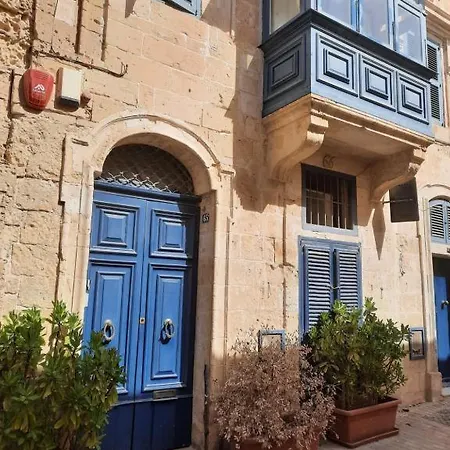 1b * 발레타